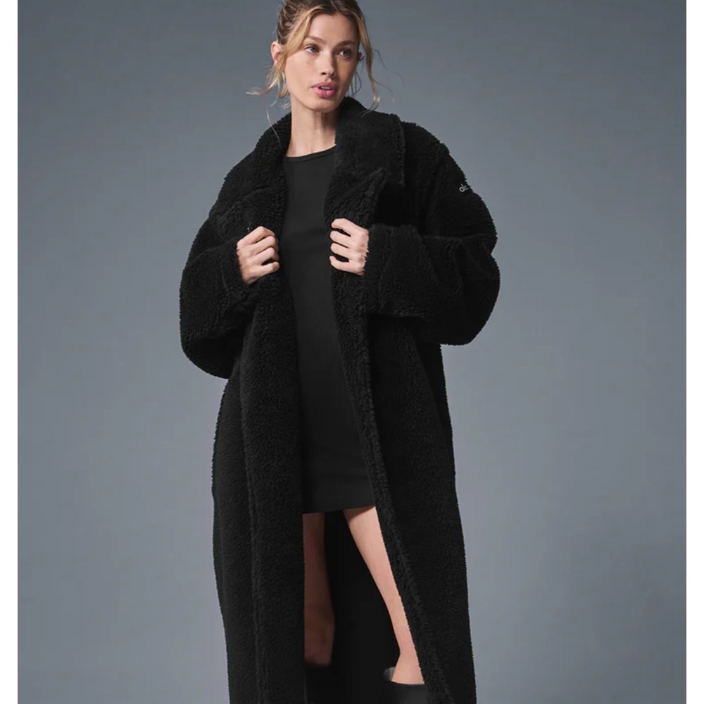 ALO Yoga Black Oversized Sherpa Trench